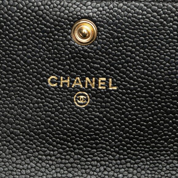 CHANEL Black Caviar Leather Logo Wallet - Picture 6 of 9